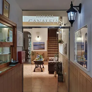 hostal-canalejas.hotelsincadiz.net/